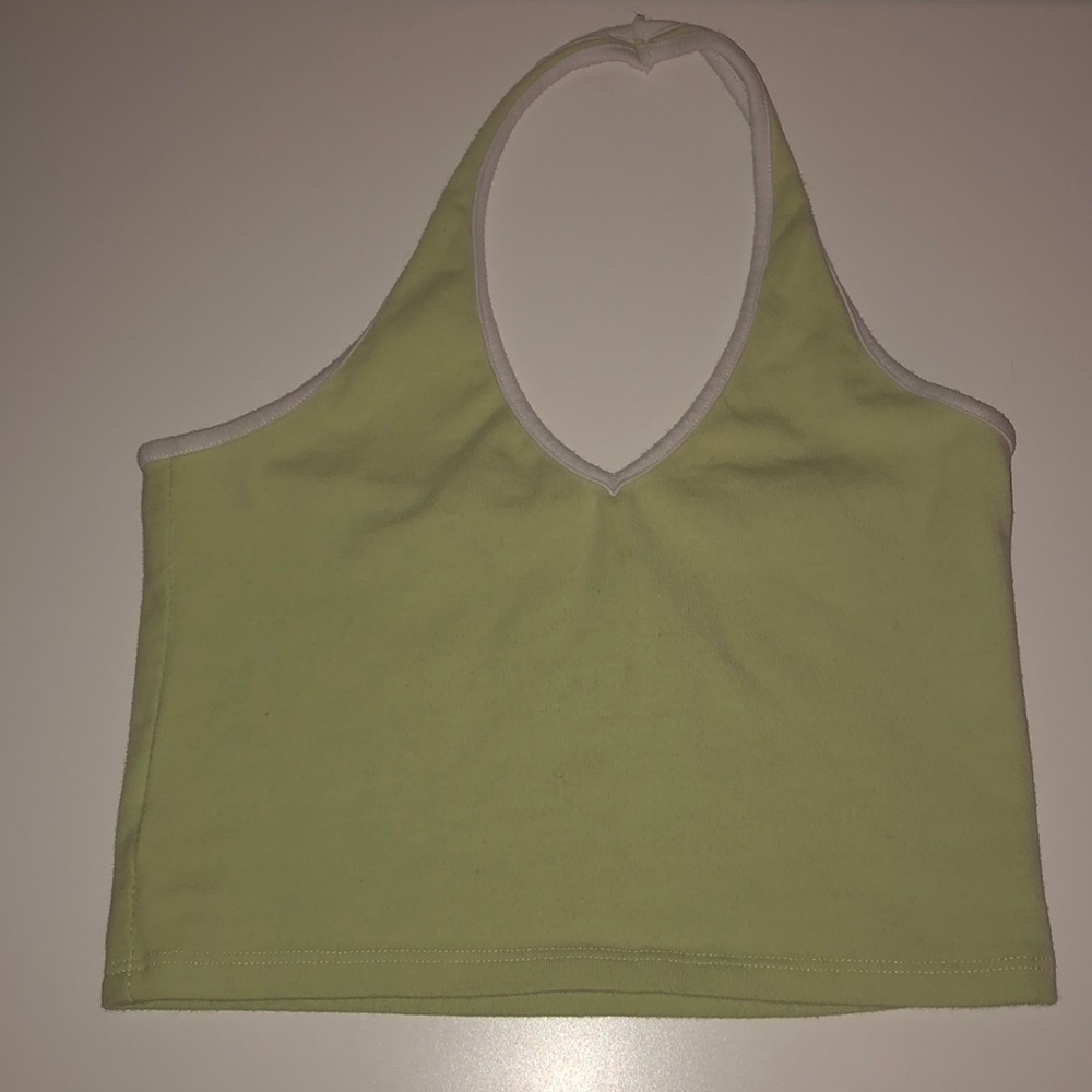 BRANDY MELVILLE crop top!!!